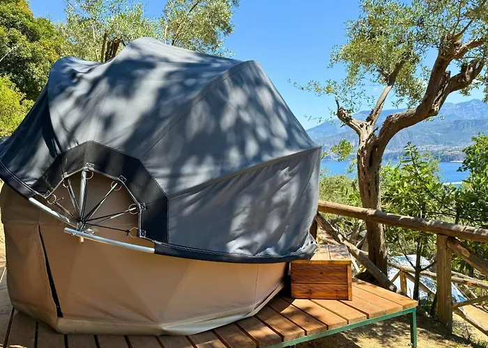 & Glamping Santa Fortunata אתר קמפינג *