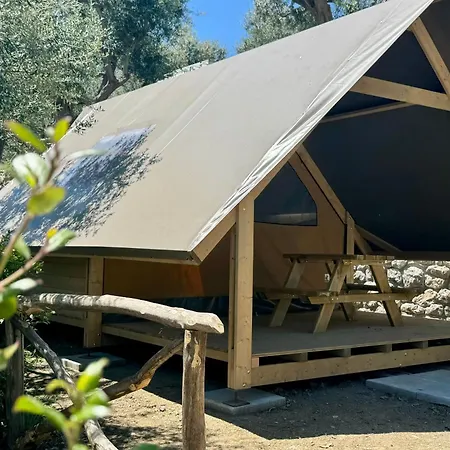 & Glamping Santa Fortunata