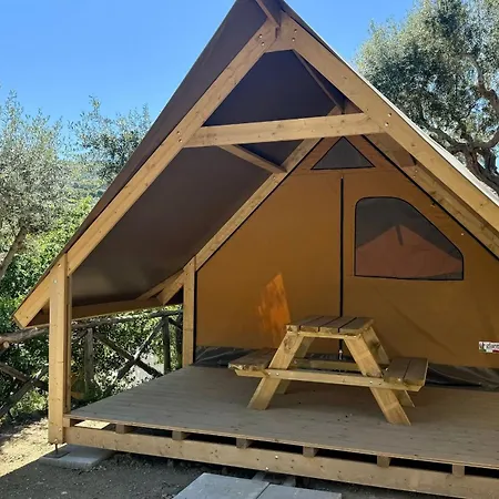 Kemp & Glamping Santa Fortunata