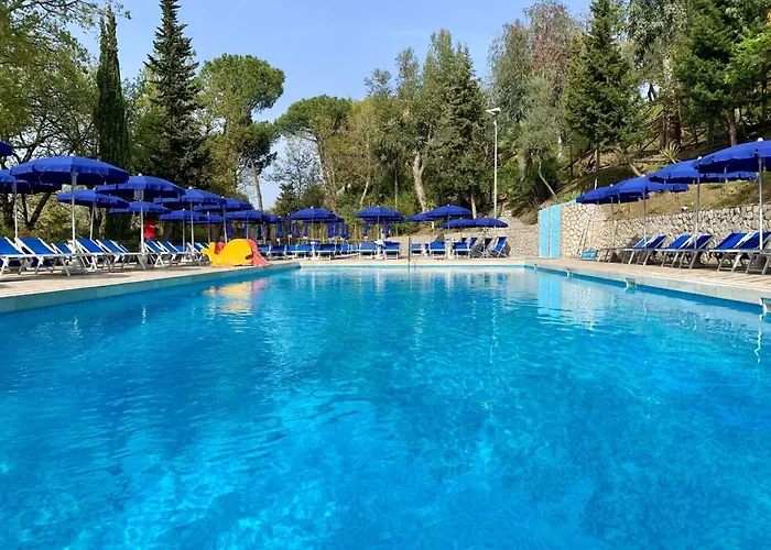 & Glamping Santa Fortunata *