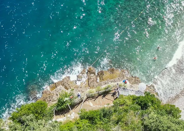 & Glamping Santa Fortunata *