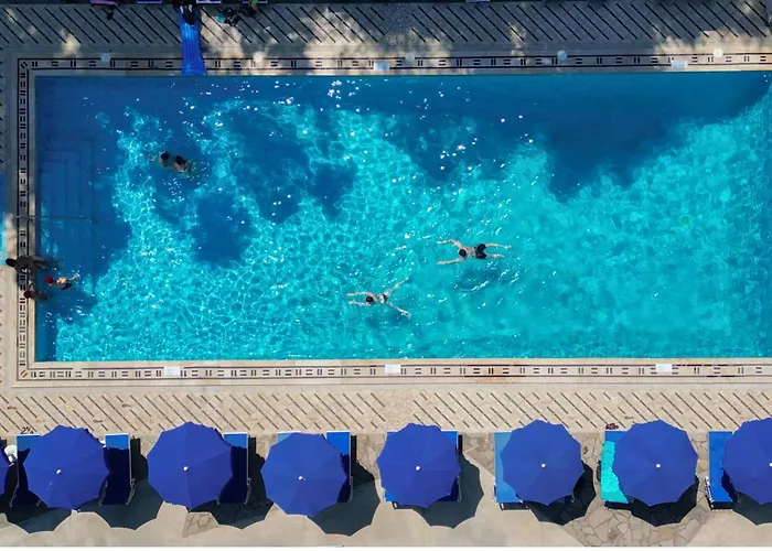 Campsite & Glamping Santa Fortunata