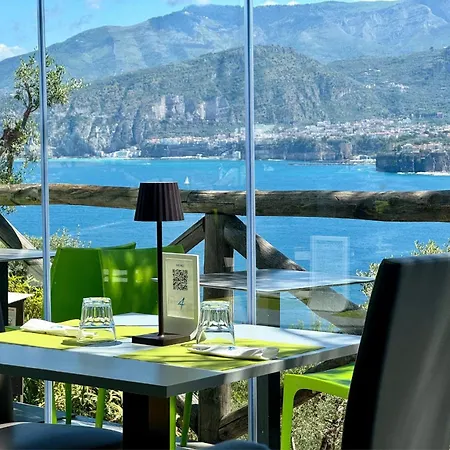 & Glamping Santa Fortunata Península Sorrentina